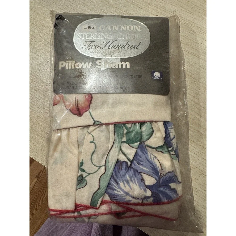 Vtg Cannon Sterling Choice No Iron Percale Ivory Floral 200 count Pillow Sham